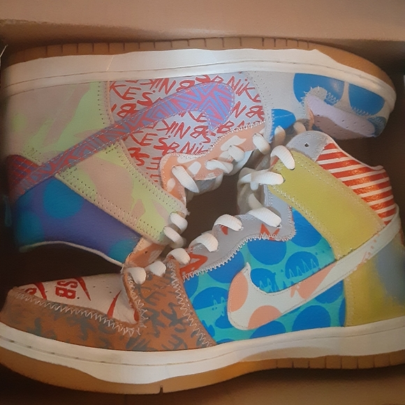 Thomas Campbell Nike SB Dunks Size 11